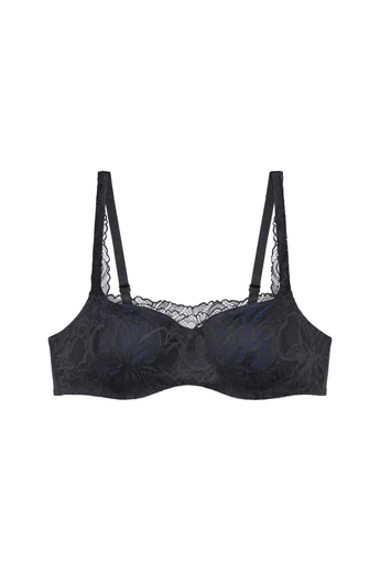 TRIUMPH BODY MAKE-UP ILLUSION LACE BAL.MELLTARTÓ