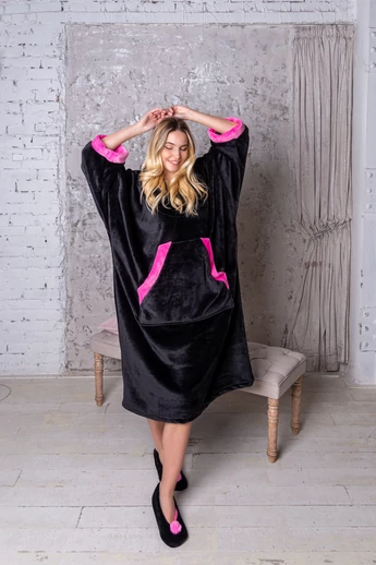 POPPY 23. HOODIE FEKETE-PINK KAPUCNIS TAKARÓ