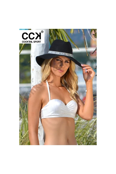CCK 22.F.04757 TÖRTFEHÉR BIKINI FELSŐ 2022