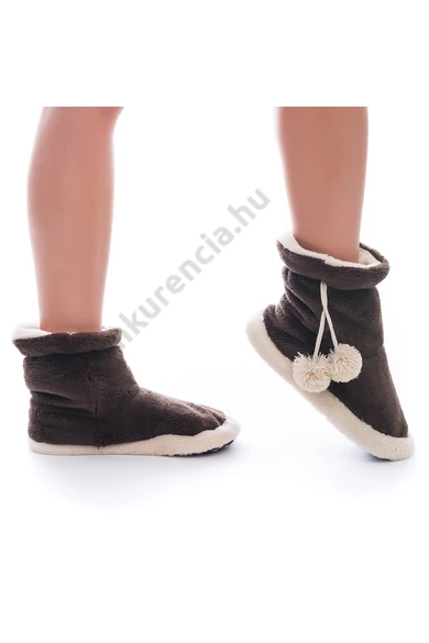 POPPY CSIZMA BOJTOS BARNA-KÁVÉ